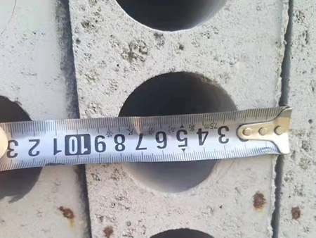 10公（gōng）分（fèn）厚（hòu）輕質條板（bǎn）